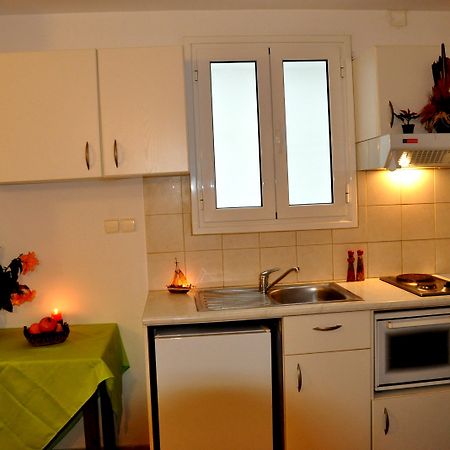 Haris Apartments Khersónisos Eksteriør bilde